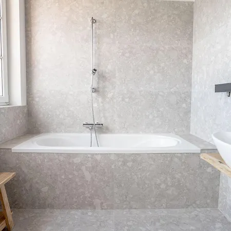 Hotel Sibon Wine & Jeruzalem 4*