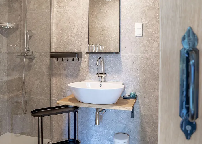 Sibon Wine & Jeruzalem